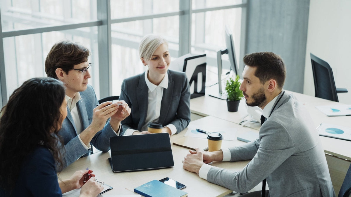 How a Business Dev Manager Never Loses a Client Detail - Ticnote