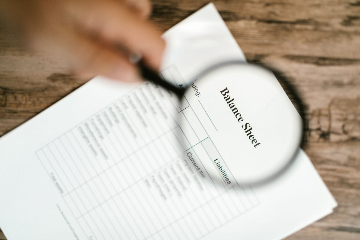 The Audit Was Moving Fast. He Wasn't Going to Stop It to Take Notes. - Ticnote
